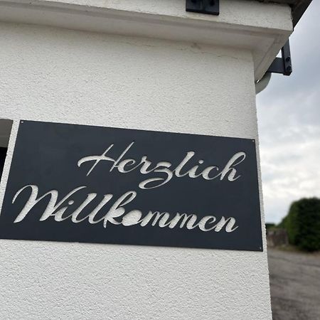 Ferienwohnung Eifelglueck Pelm Esterno foto