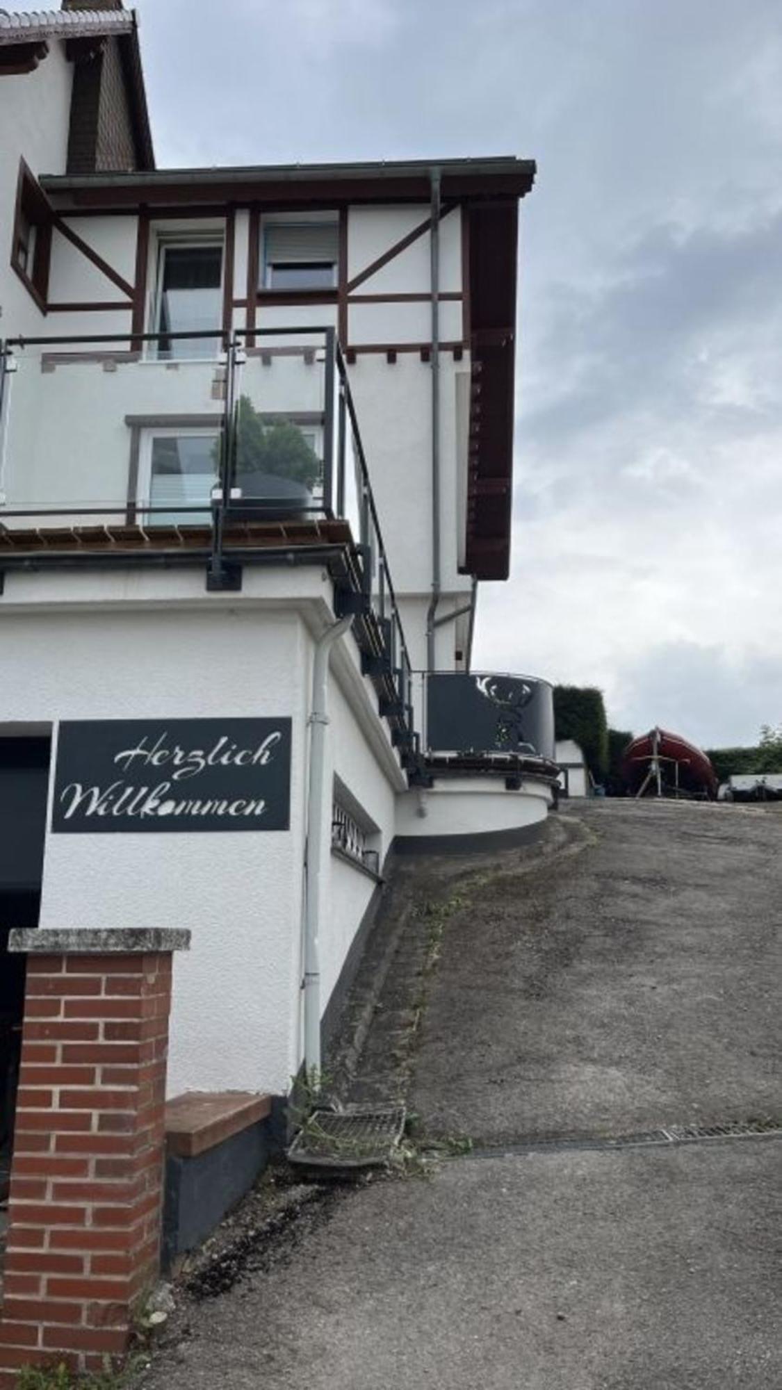 Ferienwohnung Eifelglueck Pelm Esterno foto